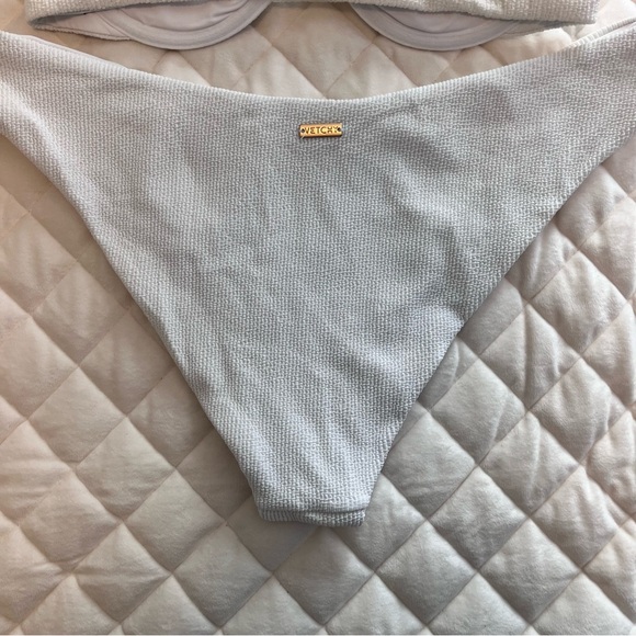 NWT Vetchy Laguna white textured Bikini Set Size Large - Picture 6 of 10
